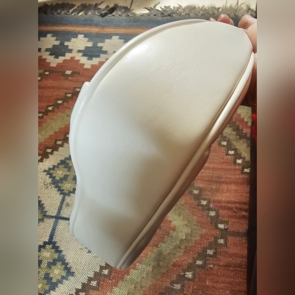 JW PEI White Gabbi Ruched Hobo Hangbag Bag NWOT - Picture 14 of 16